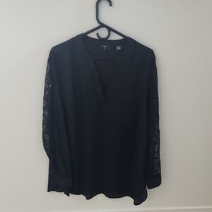 Tahari Elegant Black Lace Sleeve Women's Top